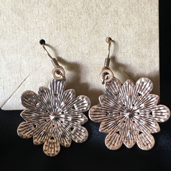 Sparkling Red, Green & Clear Jewel Earrings - Picture 6 of 9